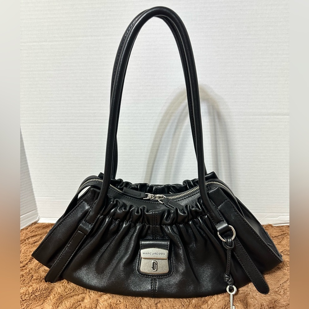 Marc Jacobs Cristina Black Leather Women's Bag